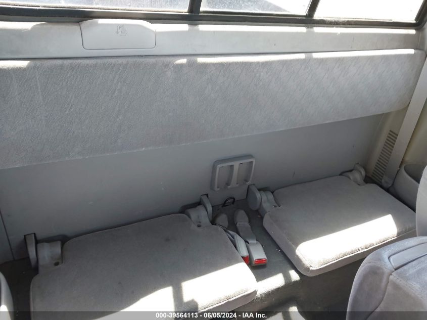 2004 Toyota Tacoma VIN: 5TEVL52NX4Z363642 Lot: 39564113