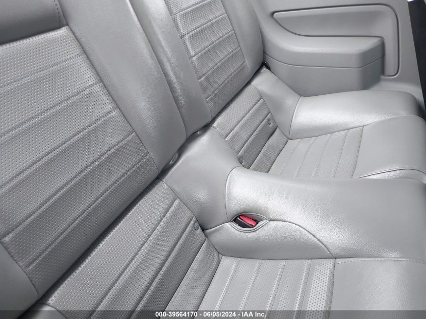 2006 Ford Mustang Gt VIN: 1ZVHT82H165194719 Lot: 39564170