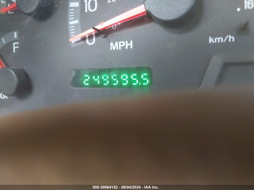 2002 Ford F-150 King Ranch/Lariat/Xlt VIN: 1FTRW07612KA03979 Lot: 39564182