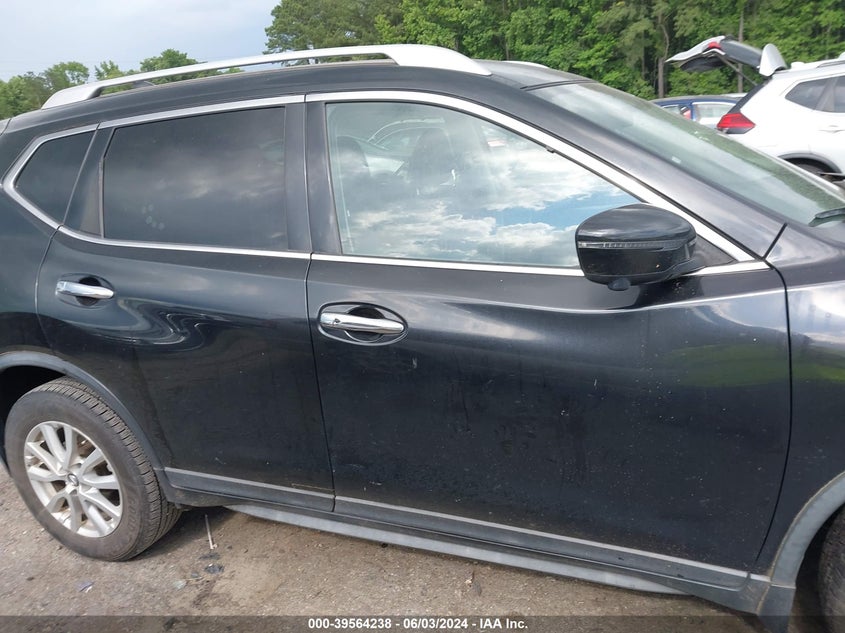 2018 Nissan Rogue Sv VIN: KNMAT2MV2JP623111 Lot: 39564238