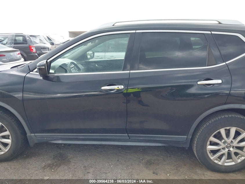 2018 Nissan Rogue Sv VIN: KNMAT2MV2JP623111 Lot: 39564238