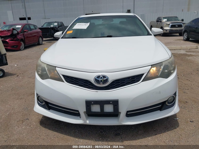 2014 Toyota Camry Se VIN: 4T1BF1FK4EU780845 Lot: 39564283