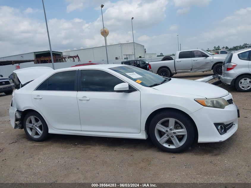 2014 Toyota Camry Se VIN: 4T1BF1FK4EU780845 Lot: 39564283