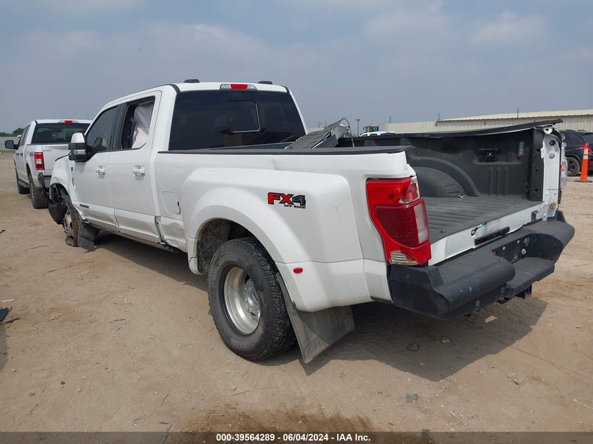 2022 FORD F-350 (VIN: 1FT8W3DT7NEF03333