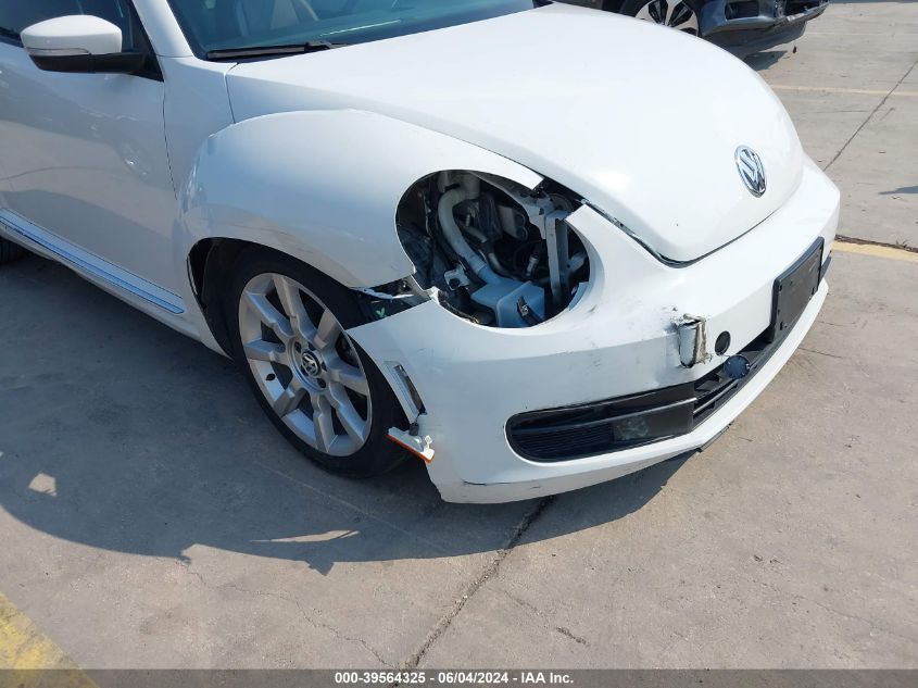 2012 Volkswagen Beetle 2.5L VIN: 3VWJP7AT2CM652635 Lot: 39564325