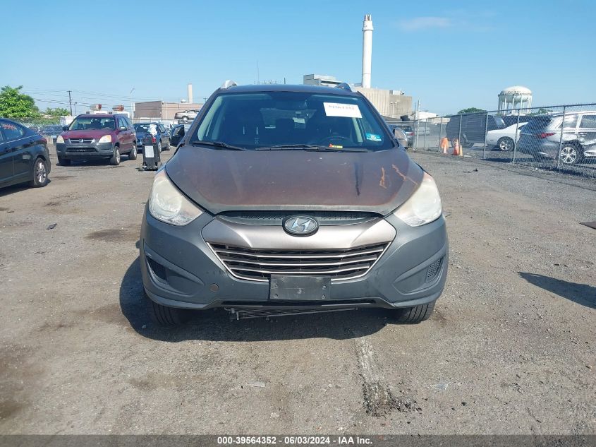 2012 Hyundai Tucson Gls VIN: KM8JUCAC2CU371740 Lot: 39564352
