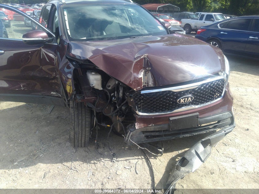 2017 Kia Sorento 3.3L Ex VIN: 5XYPHDA51HG305795 Lot: 39564372