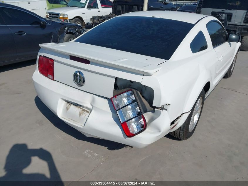 2008 Ford Mustang V6 Deluxe/V6 Premium VIN: 1ZVHT80N785178892 Lot: 39564415