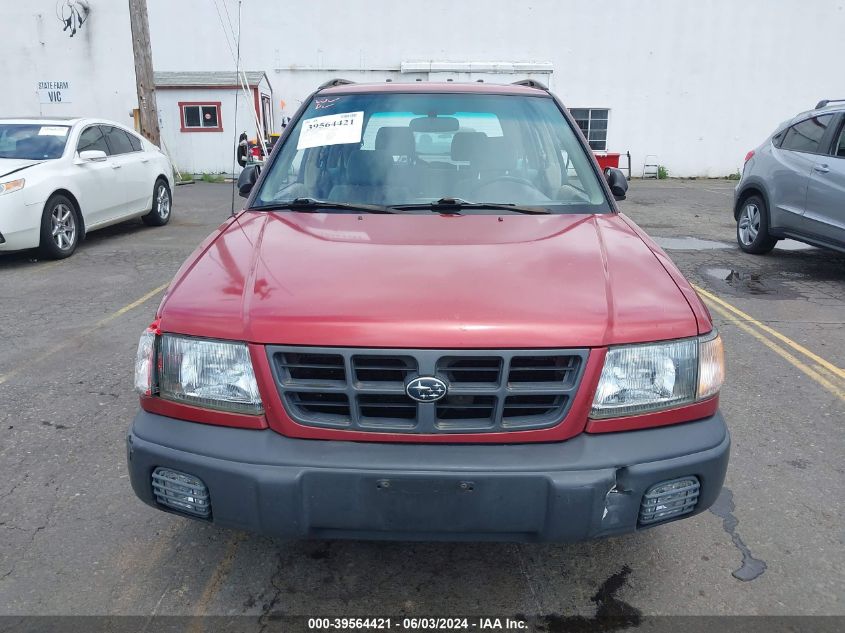 2000 Subaru Forester L VIN: JF1SF6356YH725669 Lot: 39564421