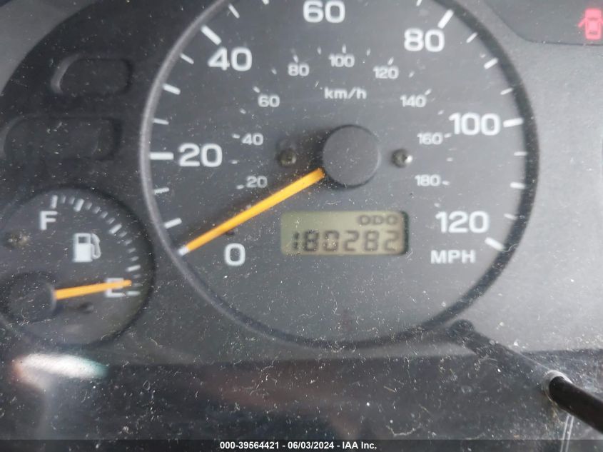 2000 Subaru Forester L VIN: JF1SF6356YH725669 Lot: 39564421