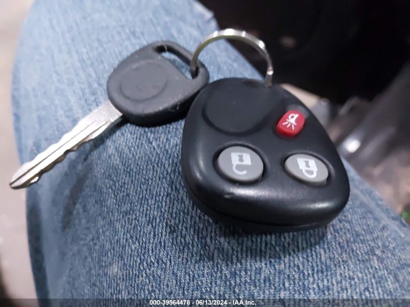 2007 GMC Envoy Denali VIN: 1GKET63M372284807 Lot: 39564478