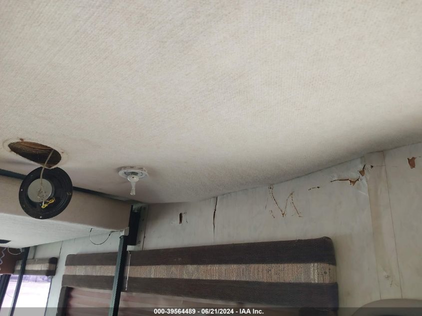 1992 Isuzu Npr Npr-St VIN: JALB4T1K4N7008890 Lot: 39564489