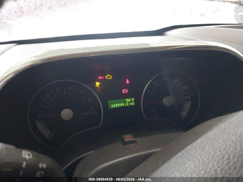 2010 Ford Explorer Xlt VIN: 1FMEU7DE9AUA77819 Lot: 39564539