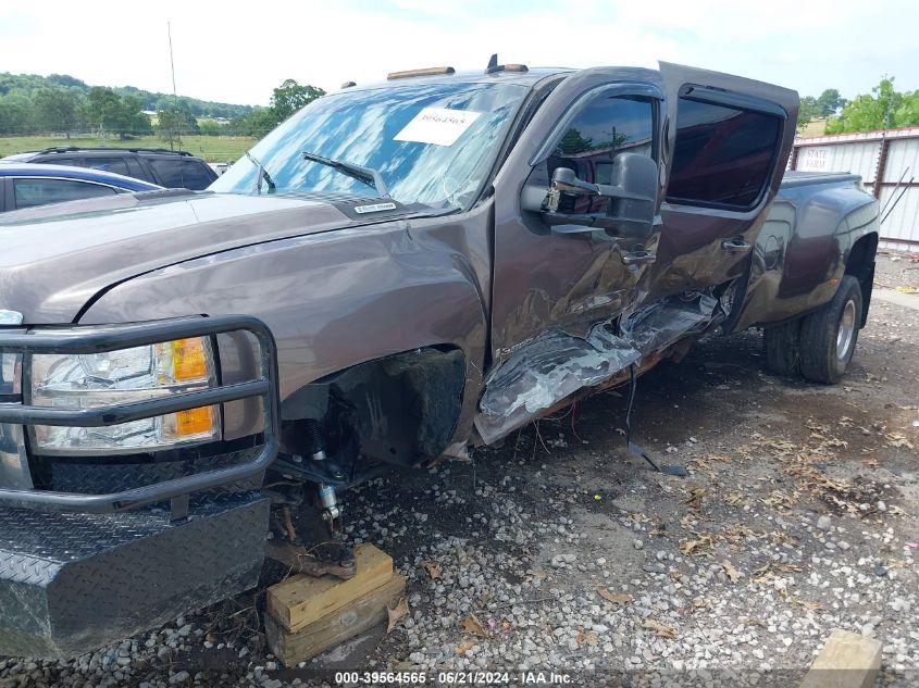 2007 Chevrolet Silverado 3500 Ltz VIN: 1GCJK33617F555420 Lot: 40892337