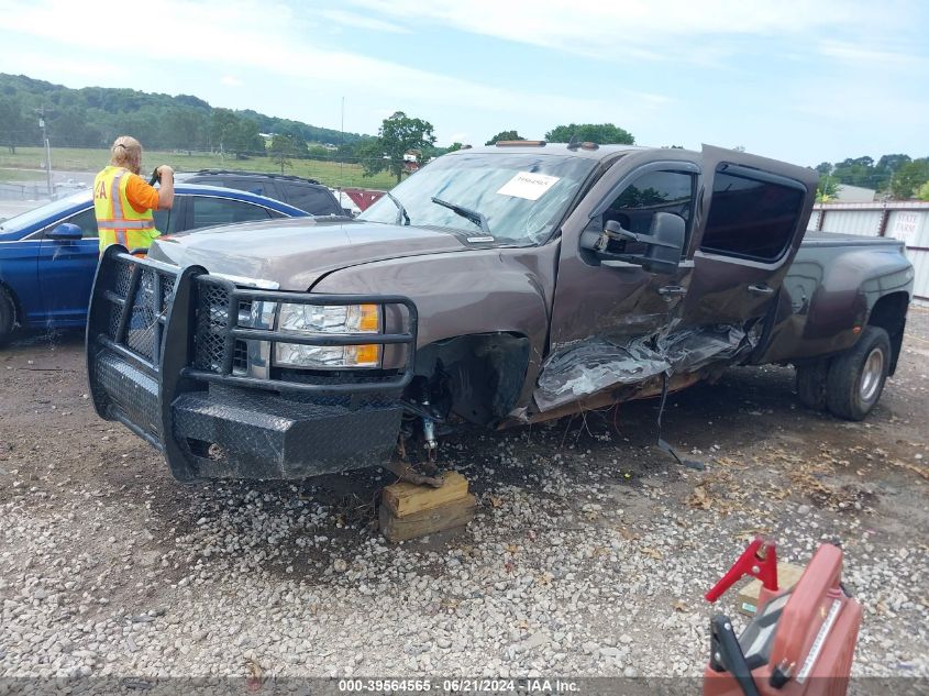 2007 Chevrolet Silverado 3500 Ltz VIN: 1GCJK33617F555420 Lot: 40892337