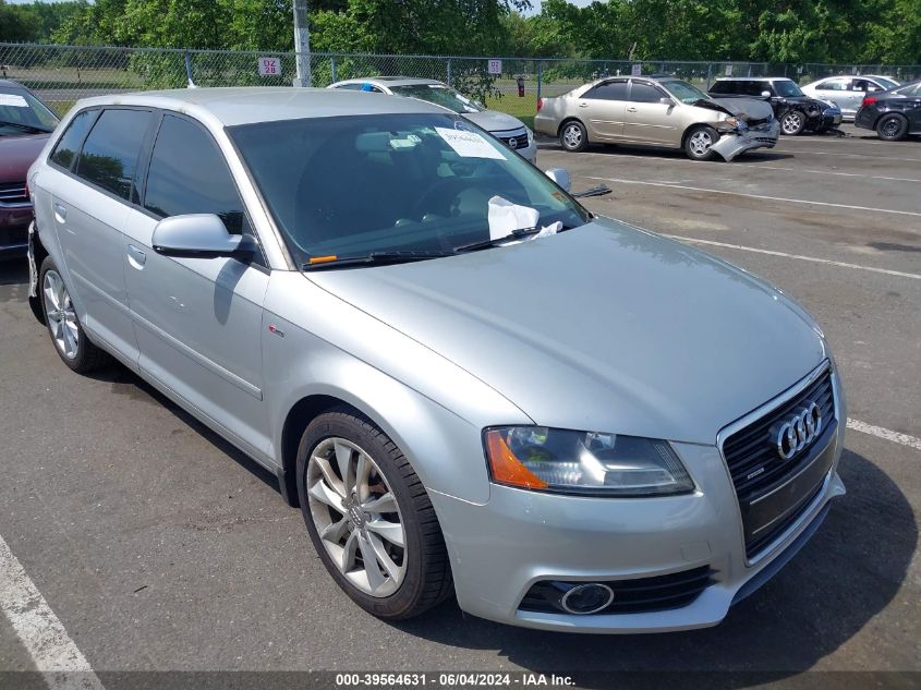 2013 Audi A3 2.0T Premium VIN: WAUDFAFM7DA015852 Lot: 39564631