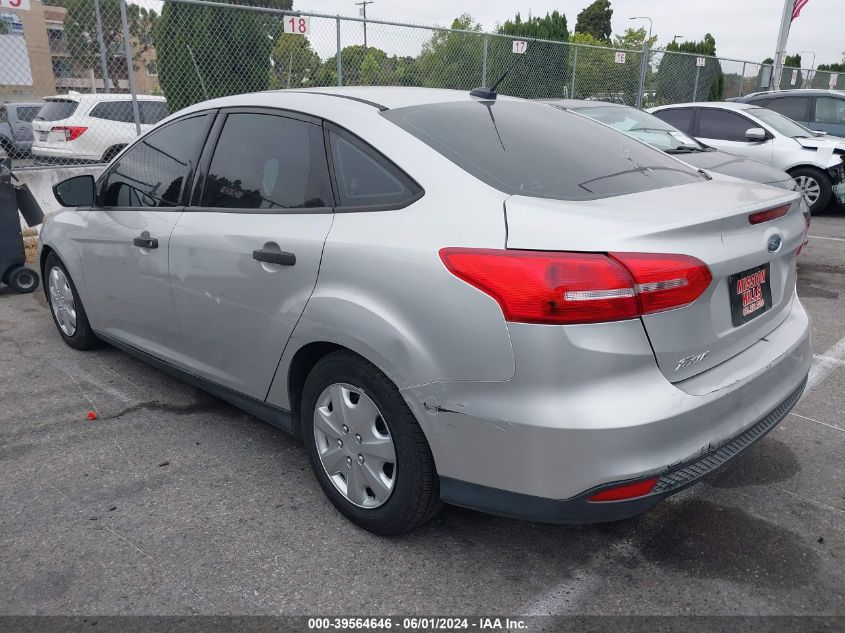 2015 Ford Focus S VIN: 1FADP3E2XFL296084 Lot: 39564646