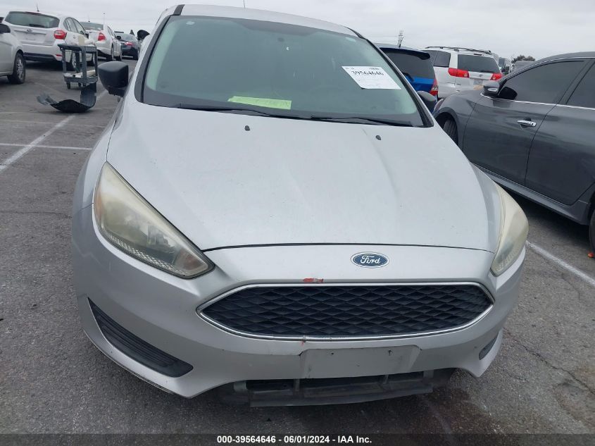 2015 Ford Focus S VIN: 1FADP3E2XFL296084 Lot: 39564646