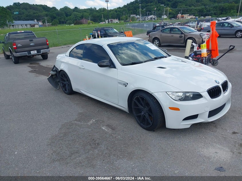 2011 BMW M3 VIN: WBSDX9C55BE584645 Lot: 39564667