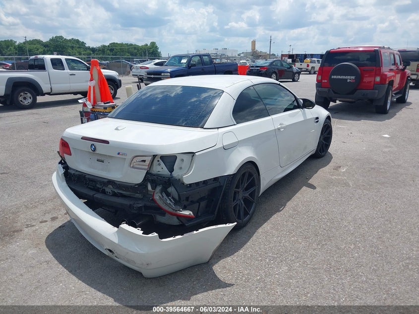 2011 BMW M3 VIN: WBSDX9C55BE584645 Lot: 39564667