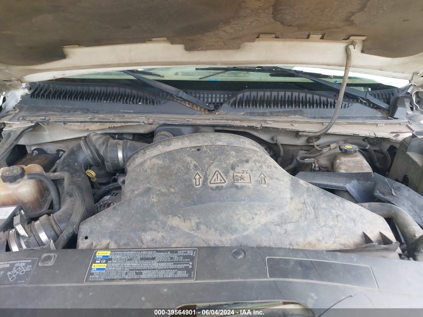 2004 Chevrolet Silverado 1500 Work Truck VIN: 1GCEC14X44Z282607 Lot: 39564901