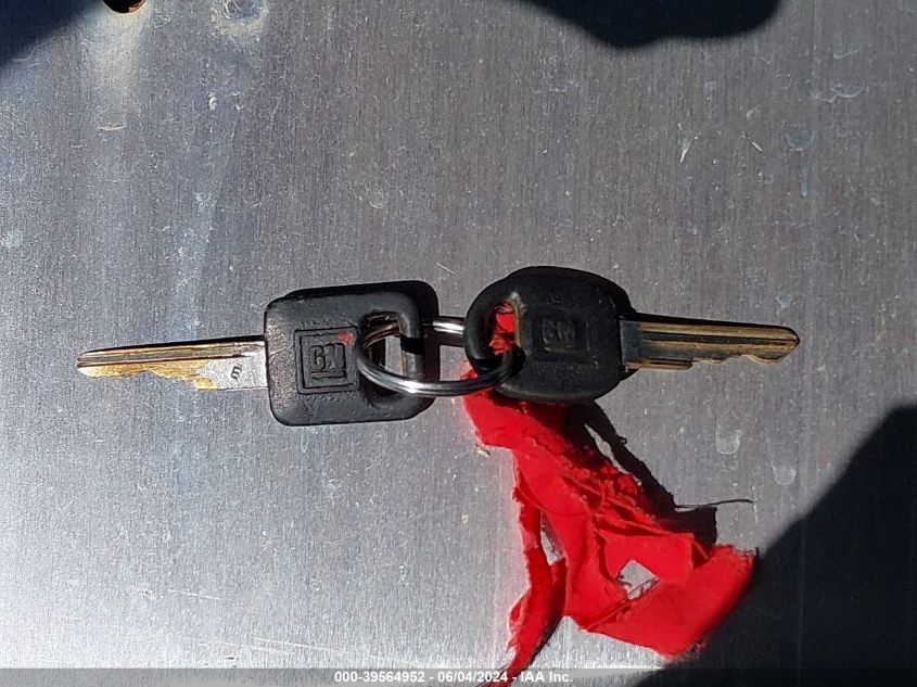 1993 Chevrolet Gmt-400 K1500 VIN: 2GCEK19K1P1131690 Lot: 39564952