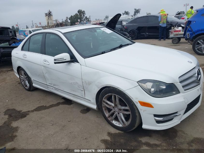 2013 Mercedes-Benz C 250 Luxury/Sport VIN: WDDGF4HB5DA763163 Lot: 39564976