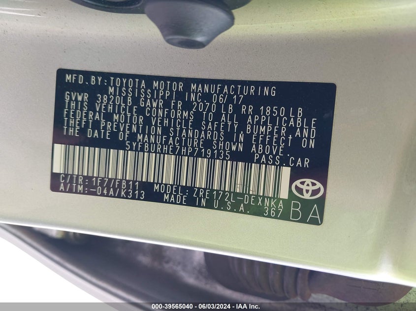 2017 Toyota Corolla Le VIN: 5YFBURHE7HP719135 Lot: 39565040