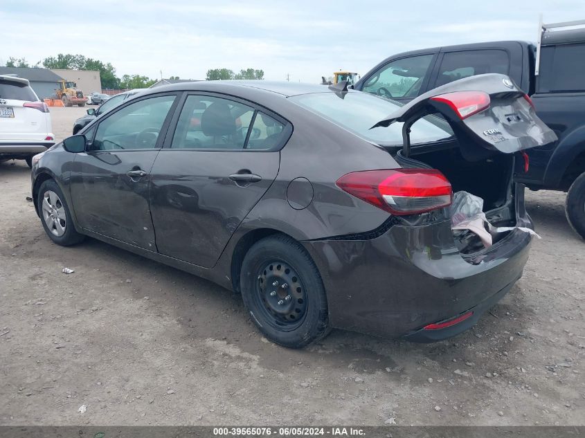 2017 Kia Forte Lx VIN: 3KPFK4A75HE043890 Lot: 39565076