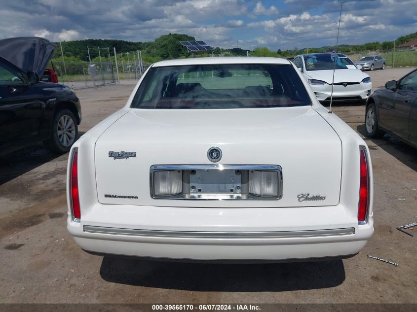 1999 Cadillac Deville Standard VIN: 1G6KD54YXXU701872 Lot: 39565170