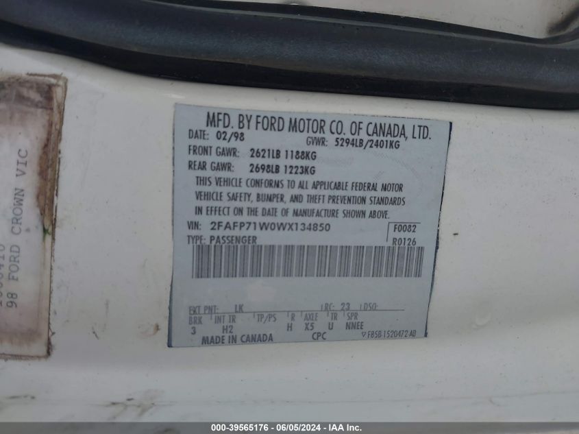 1998 Ford Crown Victoria Police Interceptor VIN: 2FAFP71W0WX134850 Lot: 39565176