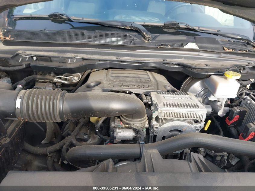 2019 Ram 1500 Big Horn/Lone Star Quad Cab 4X4 6'4 Box VIN: 1C6SRFBT9KN759221 Lot: 39565231