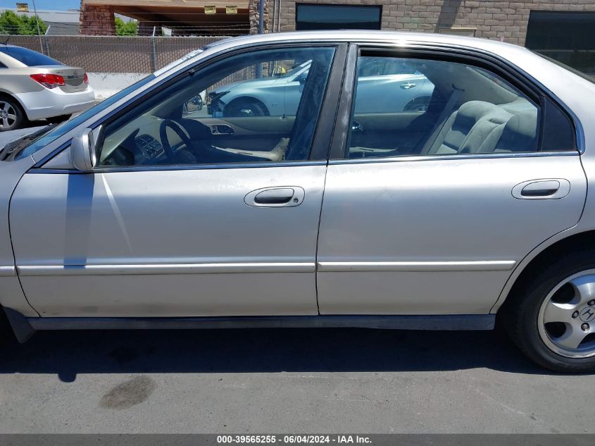 1HGCD5609VA061419 1997 Honda Accord Se