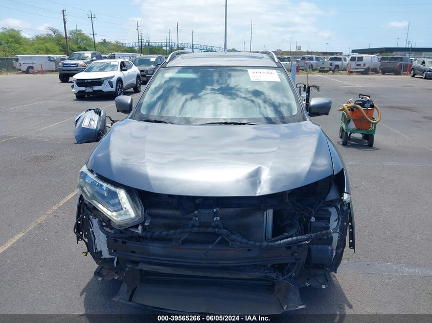 2018 NISSAN ROGUE SV - 5N1AT2MT1JC745587