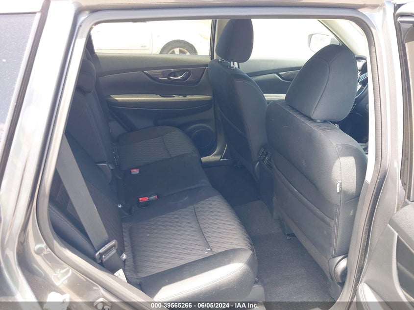 2018 NISSAN ROGUE SV - 5N1AT2MT1JC745587