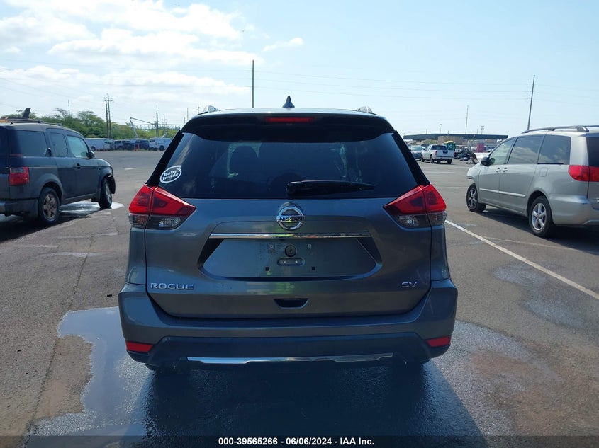 2018 Nissan Rogue Sv VIN: 5N1AT2MT1JC745587 Lot: 39565266