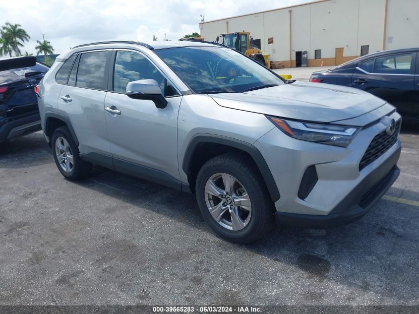 2022 Toyota Rav4 Xle/Xle Premium VIN: 2T3W1RFV1NW202184 Lot: 39565283