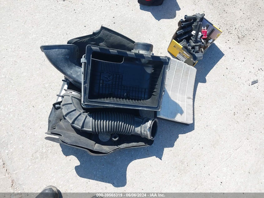 2009 Dodge Ram 1500 Slt/Sport/Trx VIN: 1D3HB13T49J514814 Lot: 39565319