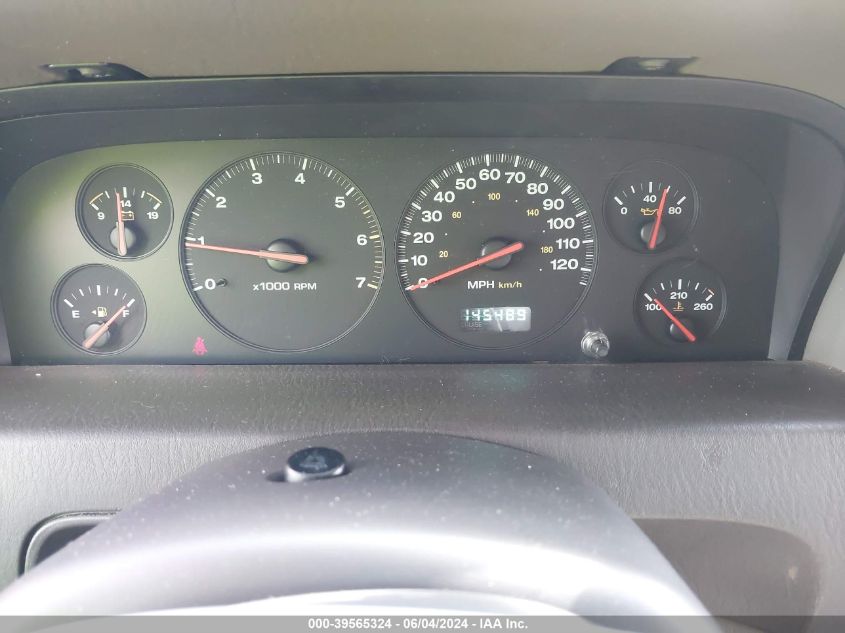 2000 Jeep Grand Cherokee Laredo VIN: 1J4GW48S8YC239973 Lot: 39565324