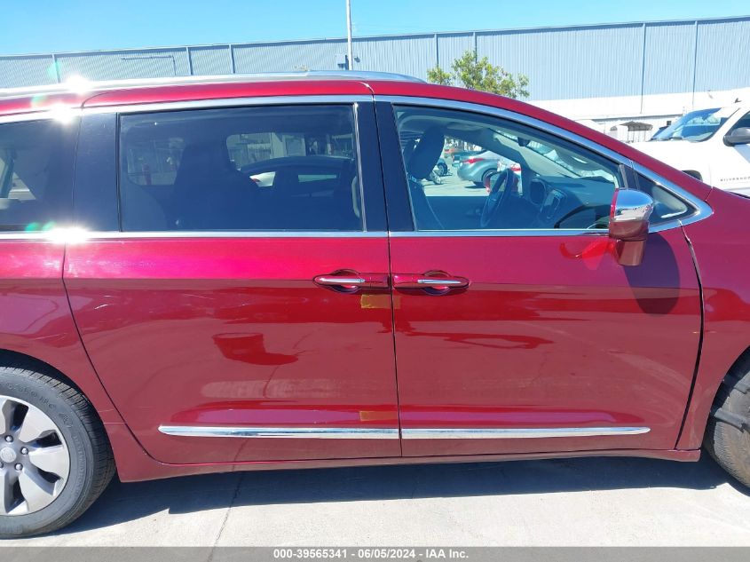 2018 Chrysler Pacifica Hybrid Limited VIN: 2C4RC1N77JR262356 Lot: 39565341