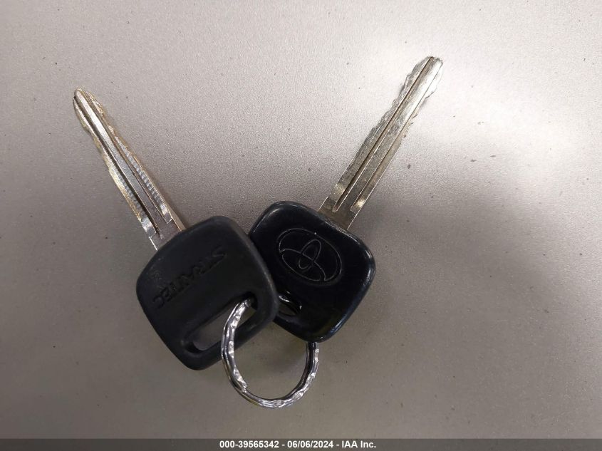 2003 Toyota Corolla Ce VIN: 1NXBR32E13Z073590 Lot: 39565342