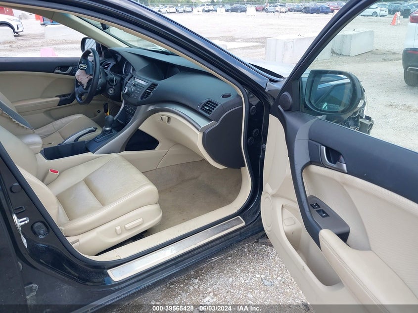 2010 Acura Tsx 2.4 VIN: JH4CU2F69AC031836 Lot: 39565428