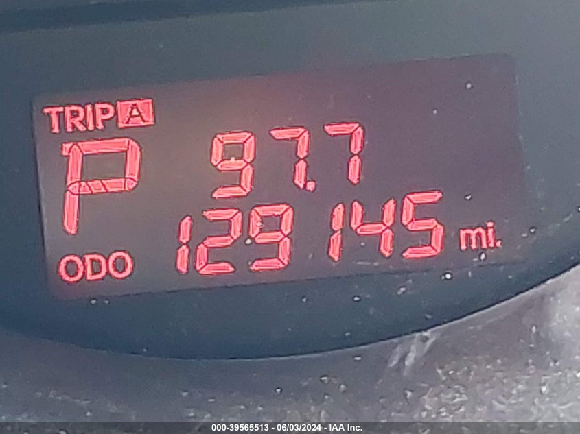 2011 Kia Sorento Lx V6 VIN: 5XYKT4A27BG150739 Lot: 39565513