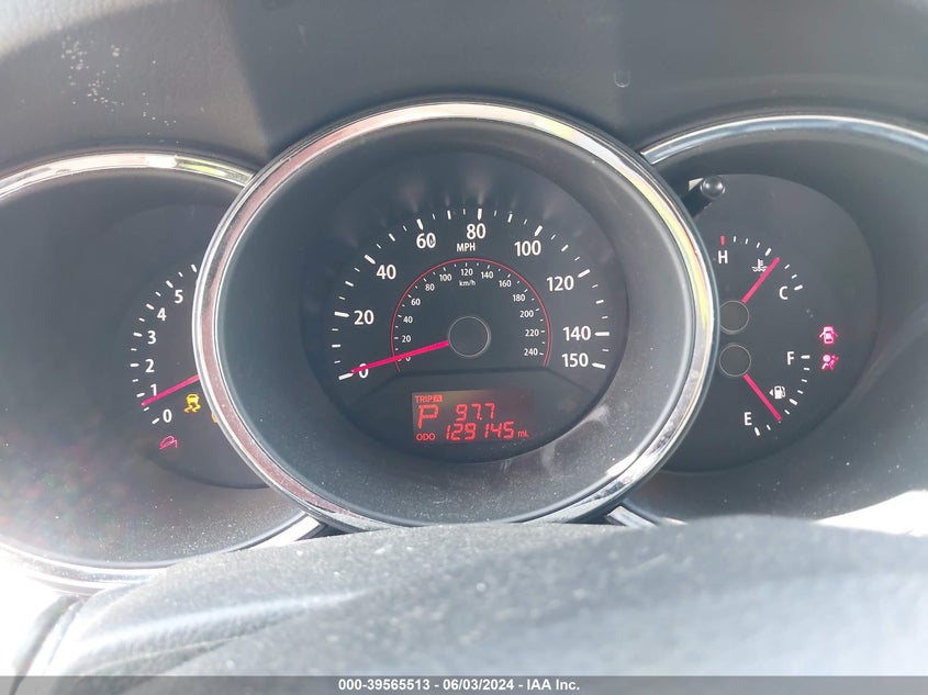 2011 Kia Sorento Lx V6 VIN: 5XYKT4A27BG150739 Lot: 39565513