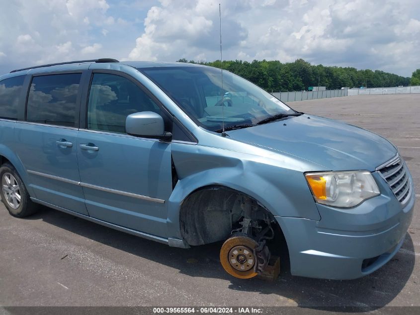 2010 Chrysler Town & Country Touring VIN: 2A4RR5D1XAR243121 Lot: 39565564