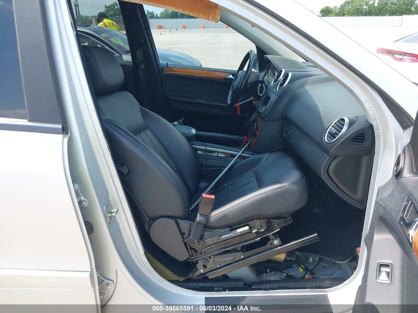 2007 Mercedes-Benz Ml 350 4Matic VIN: 4JGBB86E17A167455 Lot: 39565591