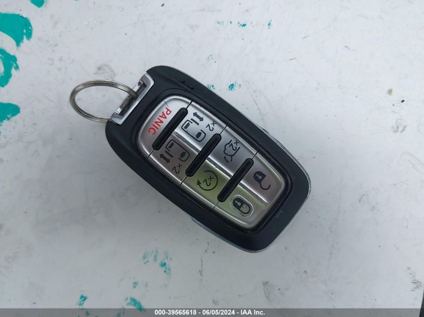 2022 Chrysler Pacifica Touring L VIN: 2C4RC1BG2NR111967 Lot: 39565618