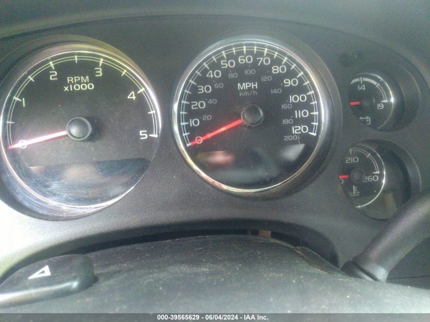 2011 GMC Sierra 2500Hd Denali VIN: 1GT125C87BF183233 Lot: 39565629