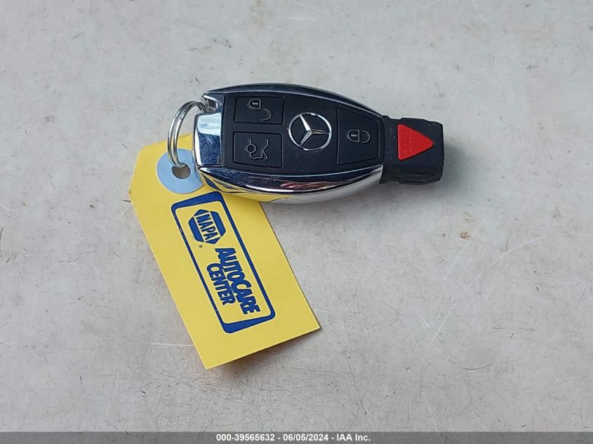 2011 Mercedes-Benz C 300 Luxury 4Matic/Sport 4Matic VIN: WDDGF8BB3BR184395 Lot: 39565632