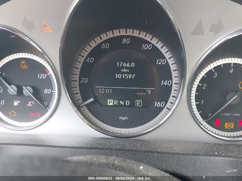 2011 Mercedes-Benz C 300 Luxury 4Matic/Sport 4Matic VIN: WDDGF8BB3BR184395 Lot: 39565632